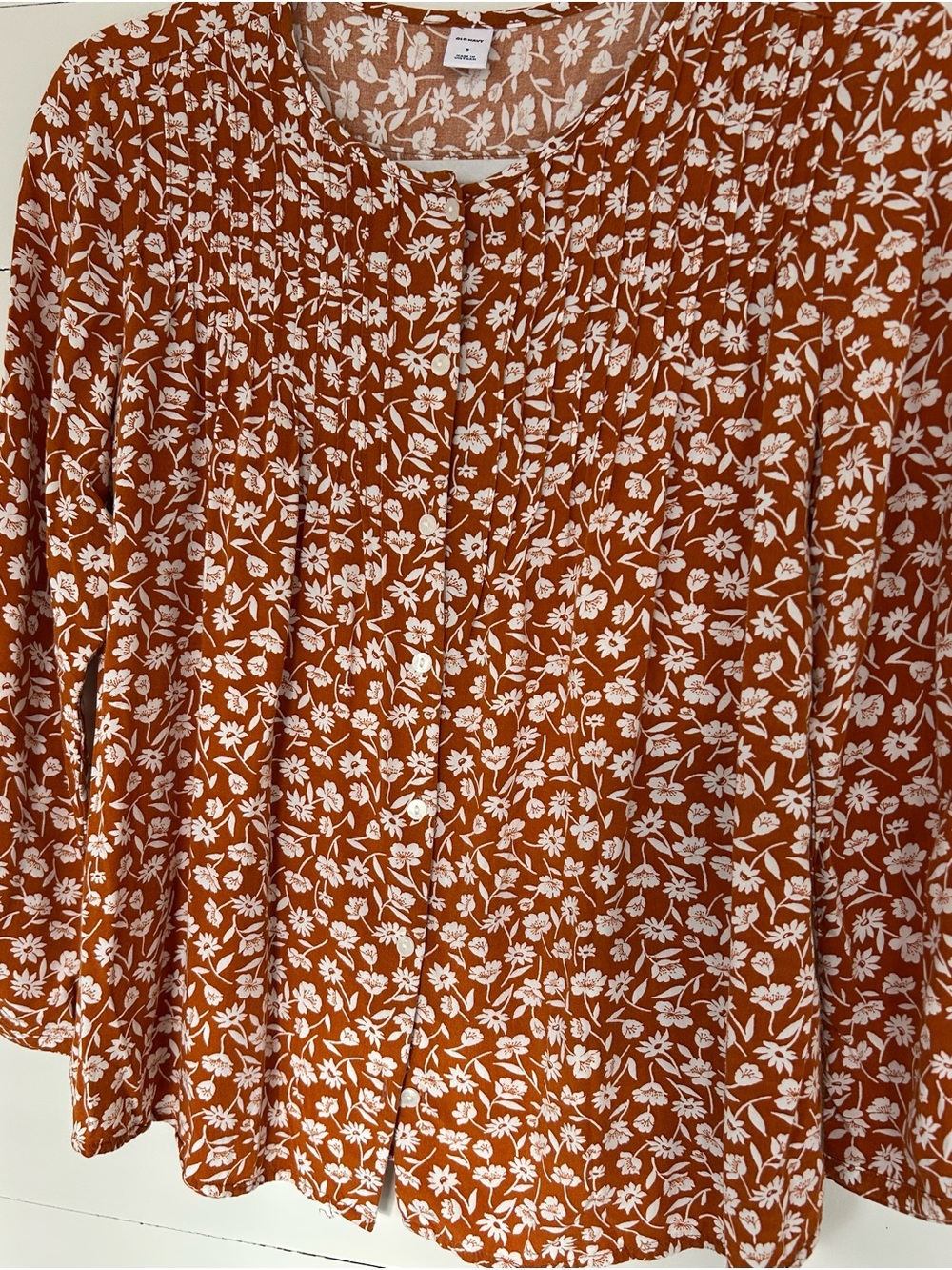 Old Navy Rust and White Floral Peasant Blouse. Sz S. - Picture 1 of 4